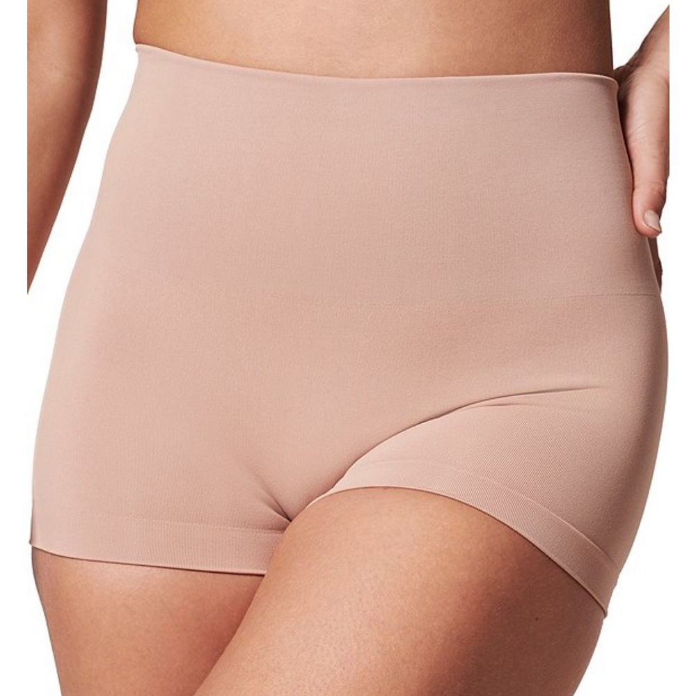 SPANXshape™ ExtraOrdinary Boyshort